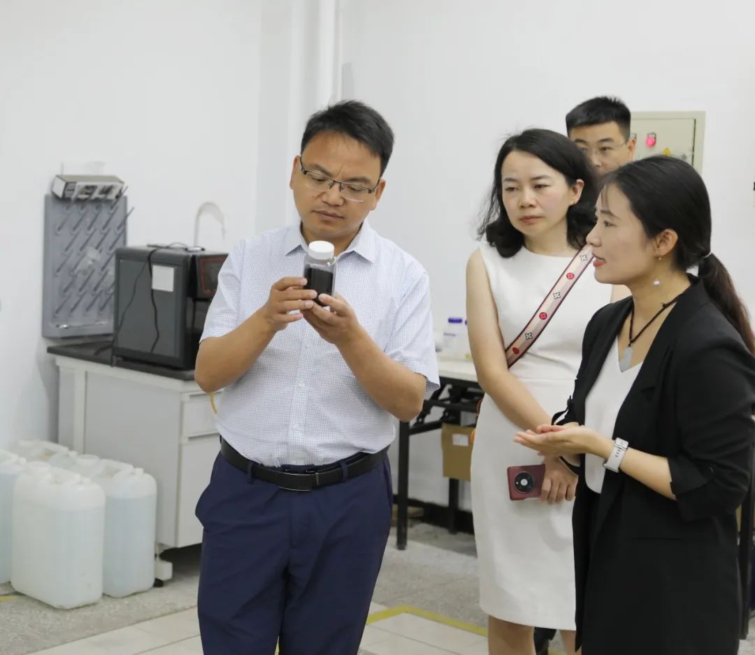 宜宾市高县政府副县长李刚一行莅临瓦尔登技术集团考察洽谈